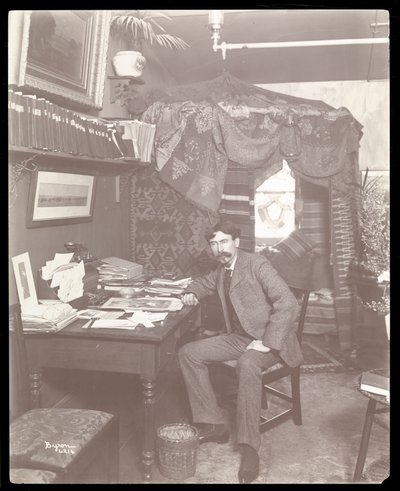 Ernest Thompson at home in New York by Byron Company